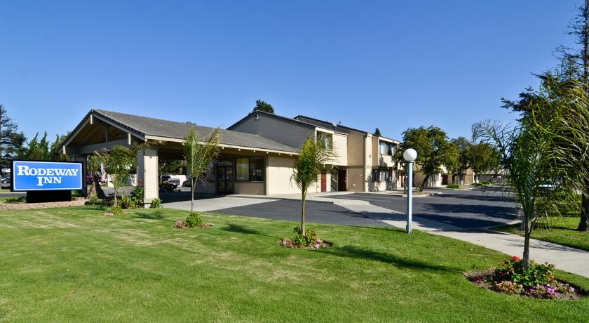 Inn At Highway 1 ロンポク エクステリア 写真